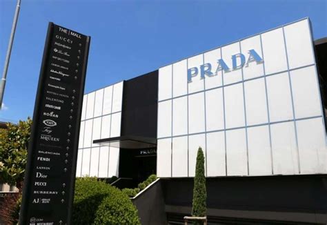 Žaneta Peroutková – Sales Assistant – Prada 